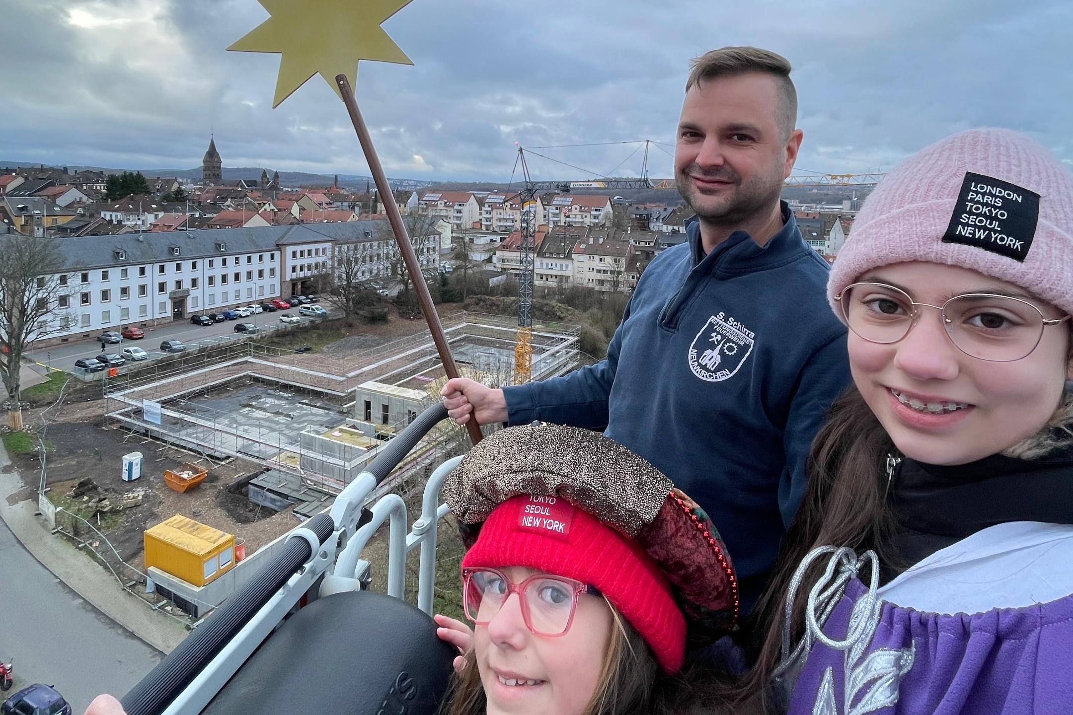 Sternsinger über Neunkirchen