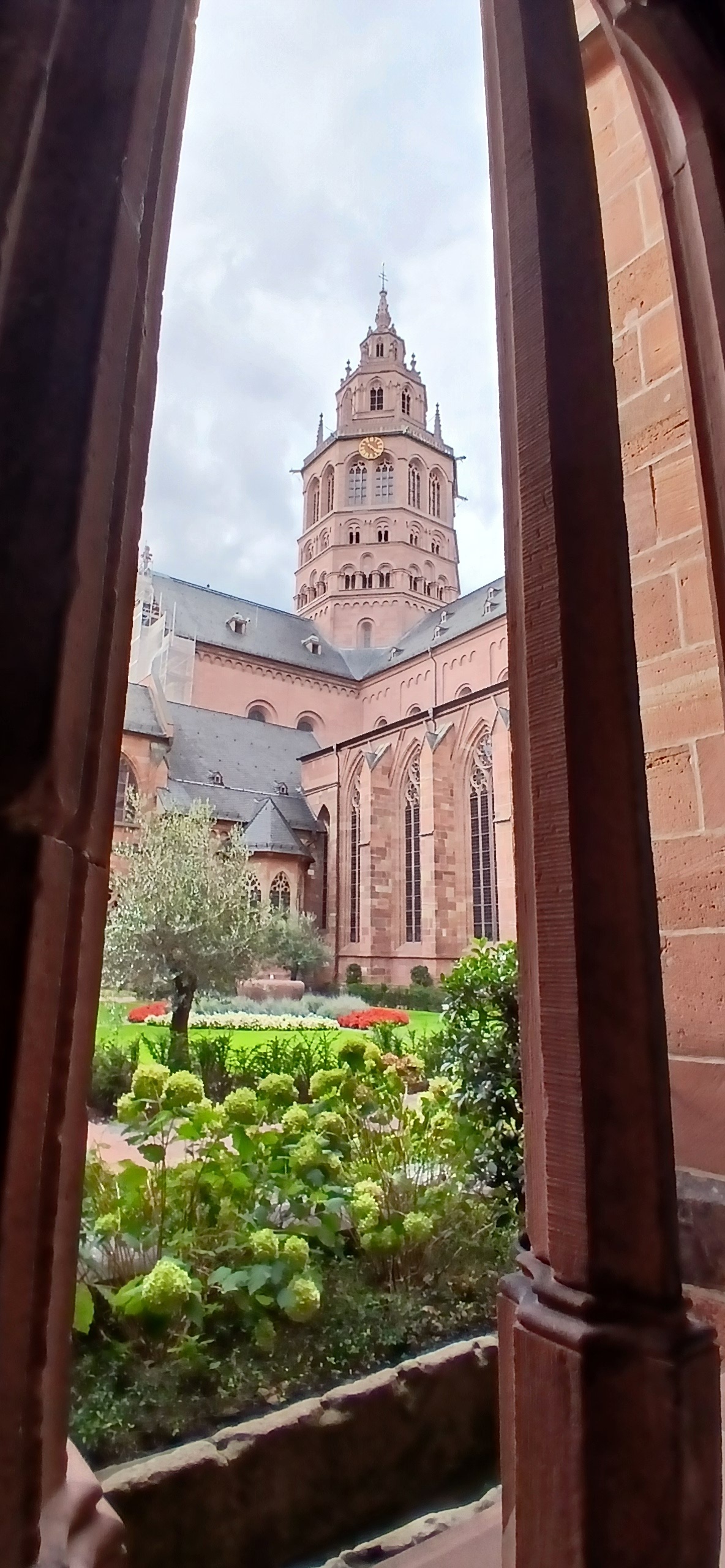 Mainzer Dom (c) Barbara Wallich Mainzer Dom