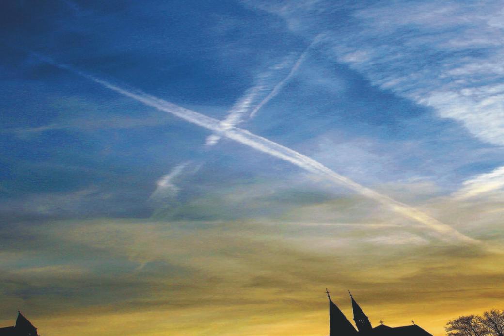 Kreuz am Himmel